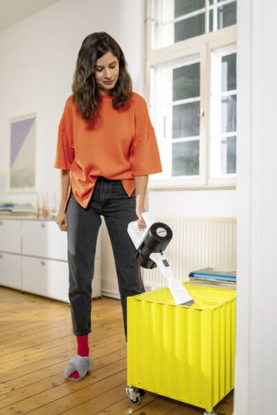 Karcher KVA 2 EU Dikey Şarjlı Süpürge