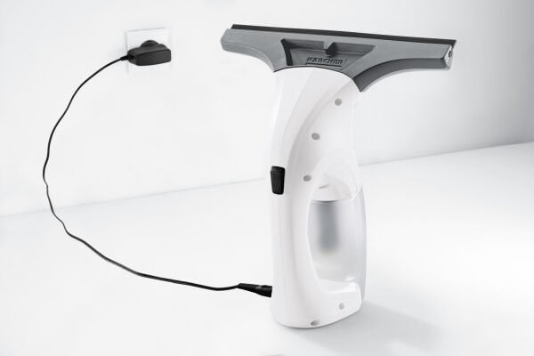 KARCHER WV1 PLUS CAM SİLME