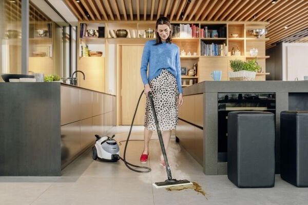 Karcher SC 5 Easyfix Iron Plug Beyaz
